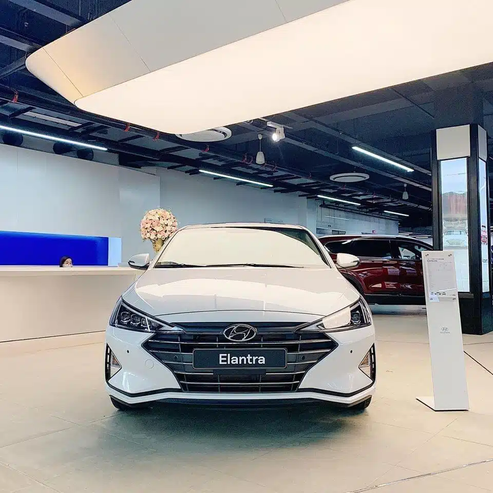 Hyundai Elantra thế hệ hoàn toàn mới